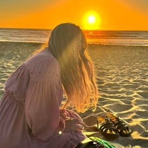 Meet your Posher, Carolina